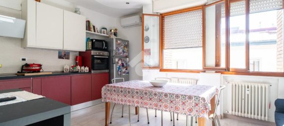 3 chambres Appartement à Vignola, Italy No. 329383 5