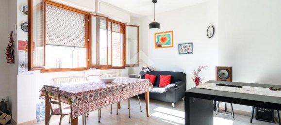 3 chambres Appartement à Vignola, Italy No. 329383 8