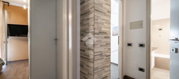 3-salle Appartement à Pescate, Italy No. 286154 19