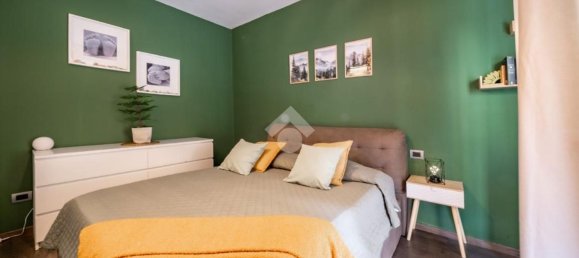 3-salle Appartement à Pescate, Italy No. 286154 20