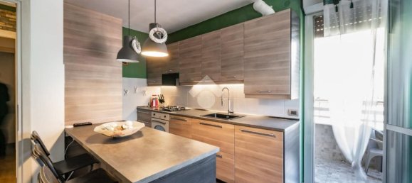 3-salle Appartement à Pescate, Italy No. 286154 15