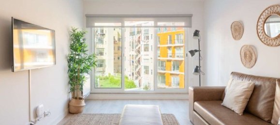 3 bedrooms Apartment in Lisbon, Portugal No. 125456 2