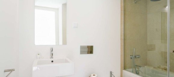 3 bedrooms Apartment in Lisbon, Portugal No. 125456 21