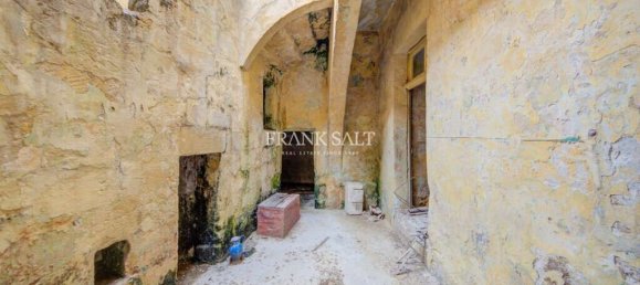 Granja de 4 dormitorios en Victoria, Malta No. 972 5