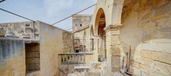 Granja de 4 dormitorios en Victoria, Malta No. 972 6