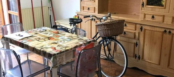 3 rooms Apartment in Massa, Italy No. 70444 4