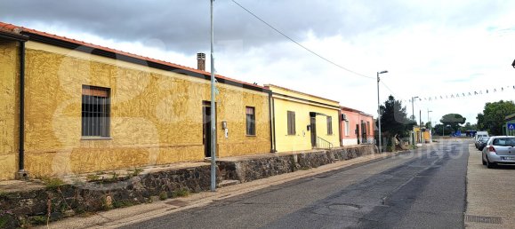 Дом с 4 спальнями в Ористано, Италия № 171439 3