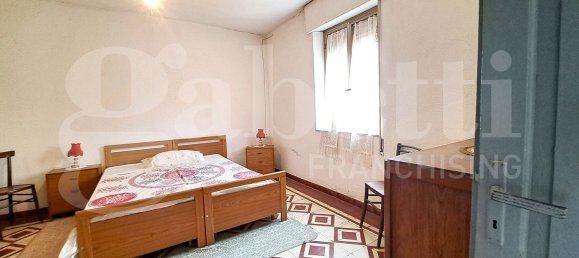 Дом с 4 спальнями в Ористано, Италия № 171439 16