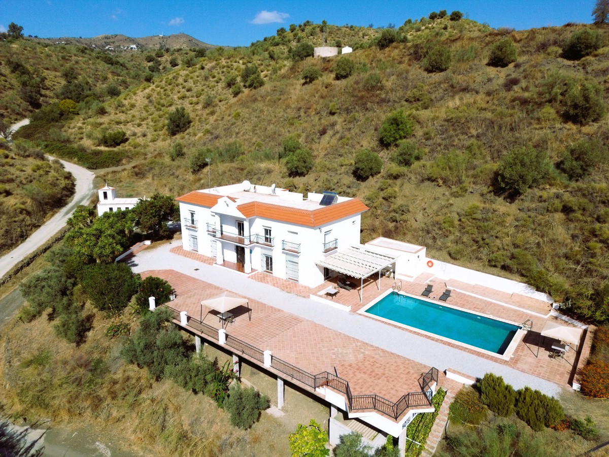 7 bedrooms House in Malaga, Spain No. 180954