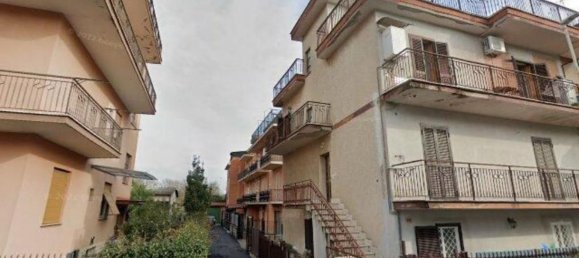 2 bedrooms Apartment in Rome, Italy No. 376858 2