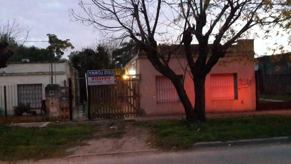 Casa T5 em Almirante Brown, Argentina N.º 92689