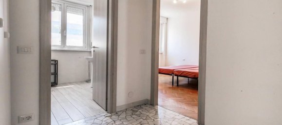 3 bedrooms Apartment in Milan, Italy No. 312515 19