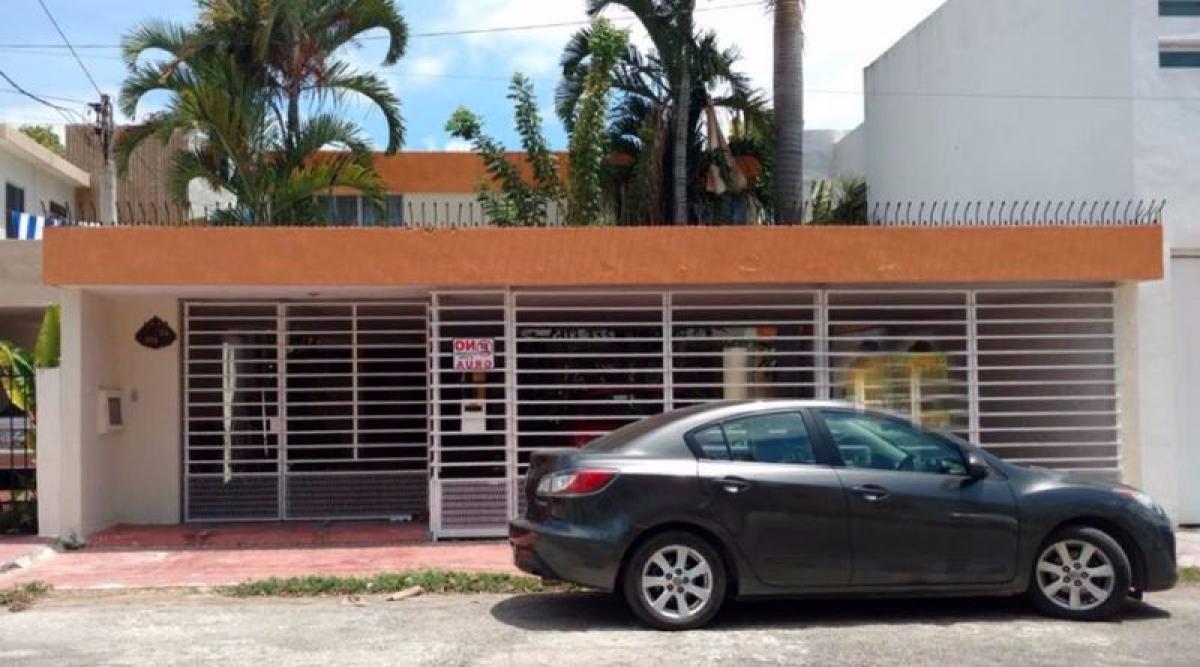 6 bedrooms House in Yucatan, Mexico No. 171746