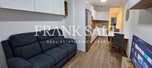 2 غرف نوم طابقين في Gzira, Malta رقم 8026 13