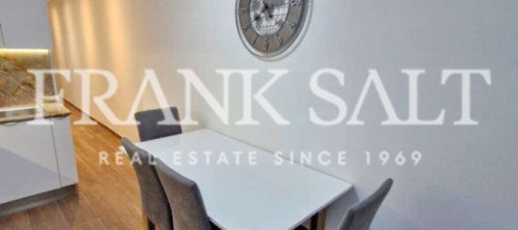 2 غرف نوم طابقين في Gzira, Malta رقم 8026 12