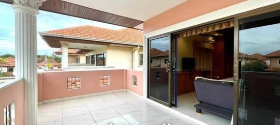 Кафе / ресторан с 4 спальнями в Паттайя, Таиланд № 15403 2