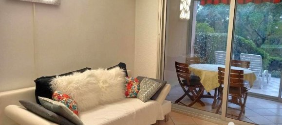 Apartamento de 2 divisões em Saint-Raphael, France N.º 296136 3