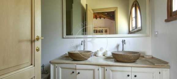 6 Schlafzimmer Villa in Palaia, Italy, Nr. 53698 30