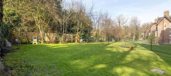 2 bedrooms Apartment in London, United Kingdom No. 3560 8