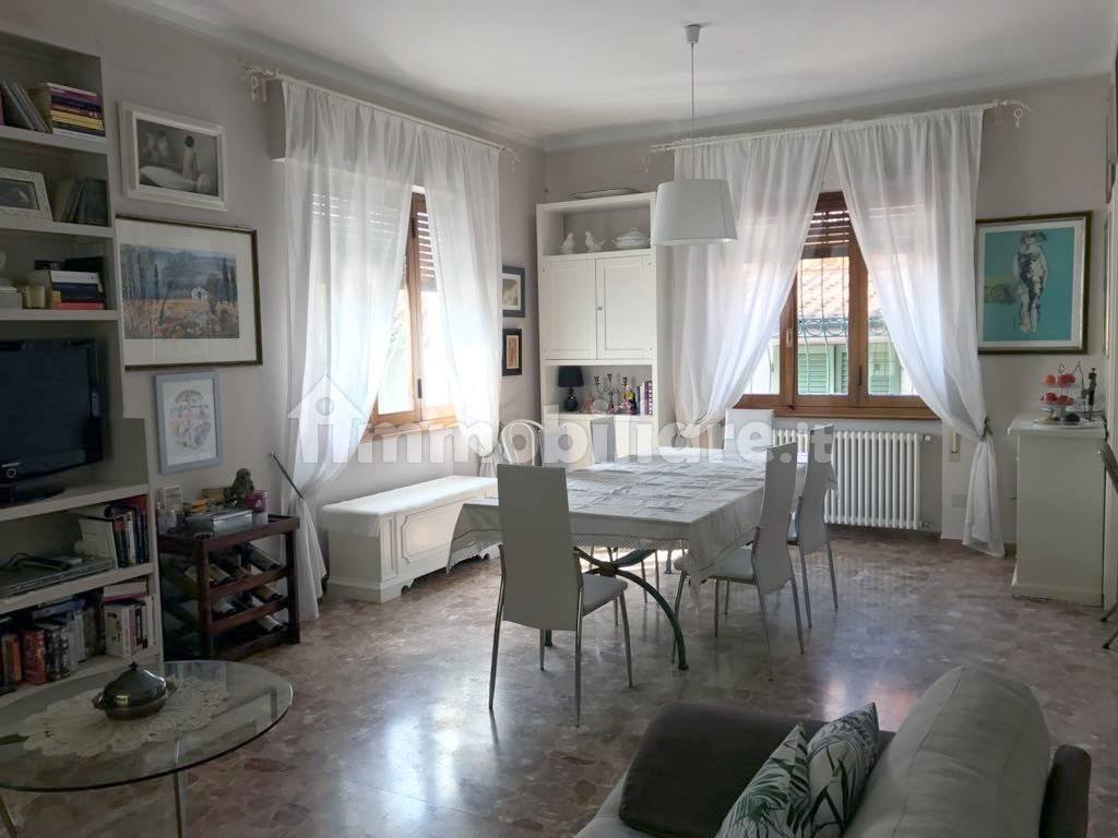 3 chambres Villa à Forte dei Marmi, Italy No. 188636