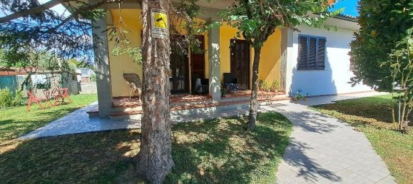 5 bedrooms Villa in Pisa, Italy No. 221643 31