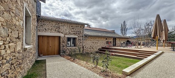 3-salle Maison de ville à Saint-Laurent-d'Agny, France No. 330182 2