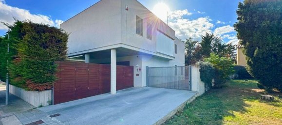 4 bedrooms House in Figueres, Spain No. 86550 35