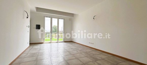 3 bedrooms House in Lambrugo, Italy No. 264590 22