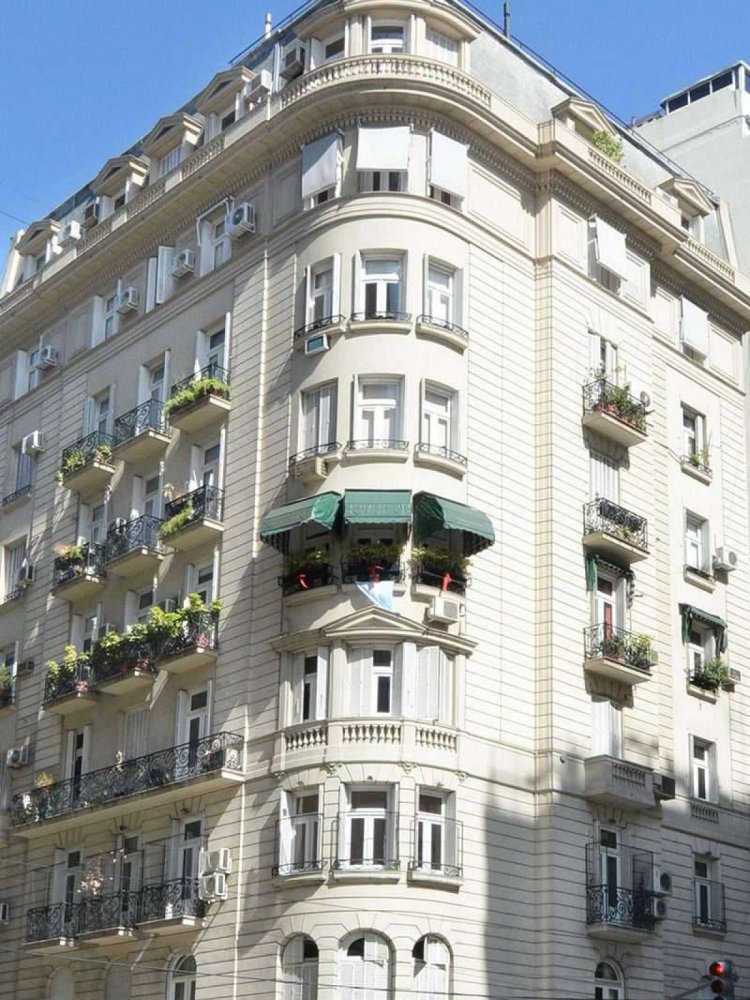 3 bedrooms Apartment in Buenos Aires, Argentina No. 67408