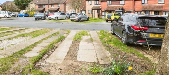 1 bedroom Maisonette in Crawley, United Kingdom No. 6299 13