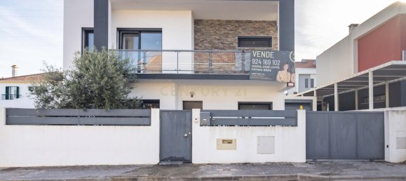 5 bedrooms Villa in Seixal, Portugal No. 145432 2