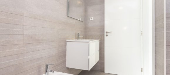 5 bedrooms Villa in Seixal, Portugal No. 145432 39