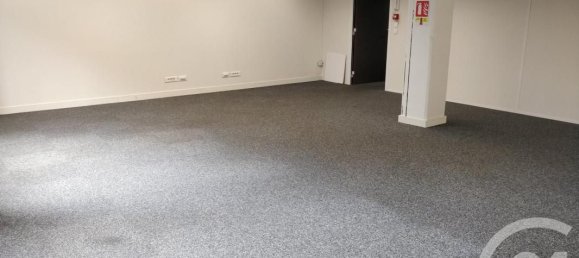 Escritório em Evry, France 186 m² N.º 181709 3
