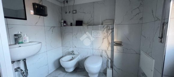 Propiedad comercial en Seveso, Italy 58 m² No. 232546 2