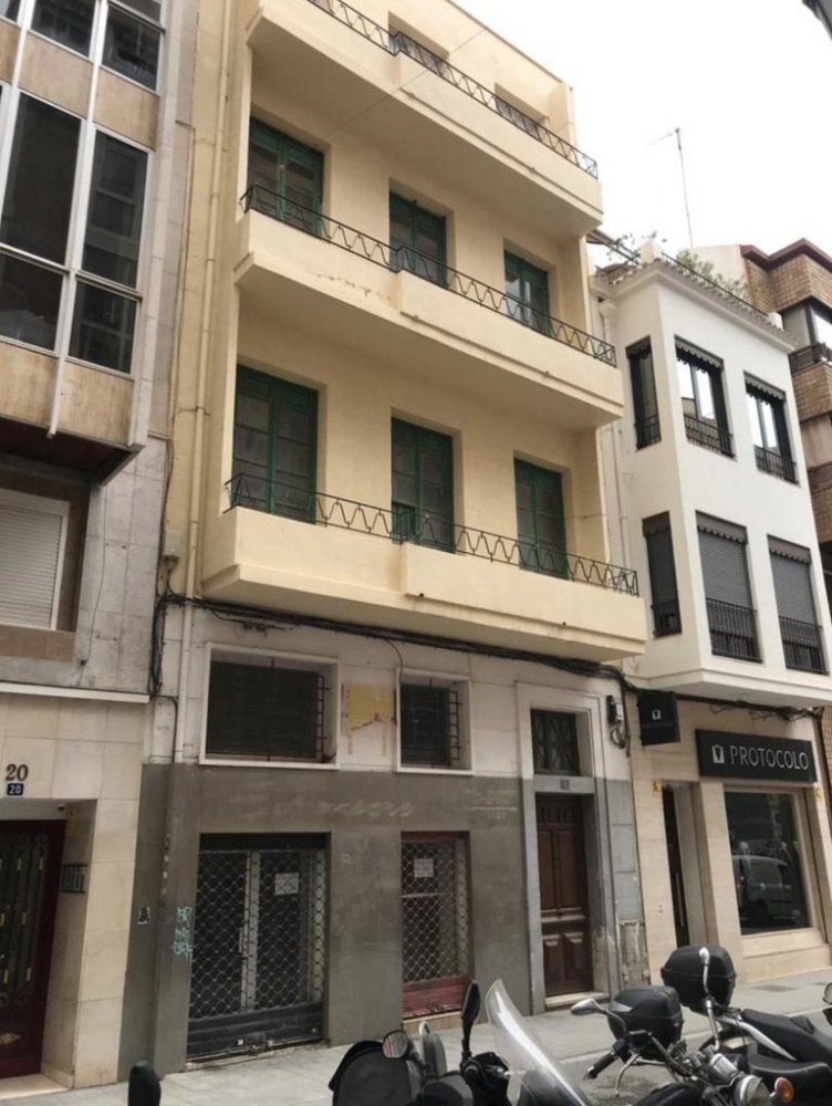 5 bedrooms Hotel in Alicante, Spain No. 4542