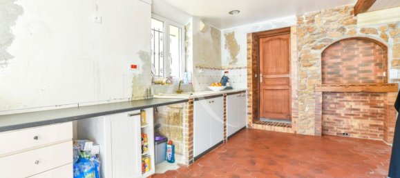 Casa de 3 dormitorios en Chaumes-en-Brie, France No. 189030 9