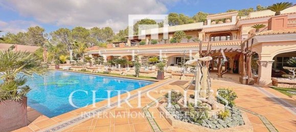 4 bedrooms Villa in Jesus, Spain No. 171426 3