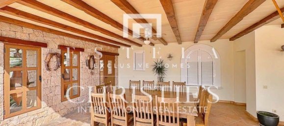 4 bedrooms Villa in Jesus, Spain No. 171426 10