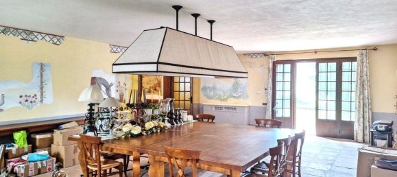 3 bedrooms Villa in Camaiore, Italy No. 261756 15