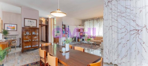 3 bedrooms Villa in Samarate, Italy No. 342837 10