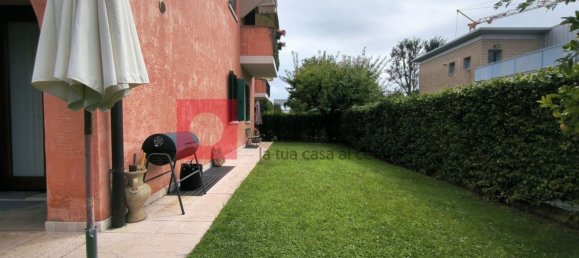 Квартира с 3 спальнями в Тревизо, Италия № 331444 20