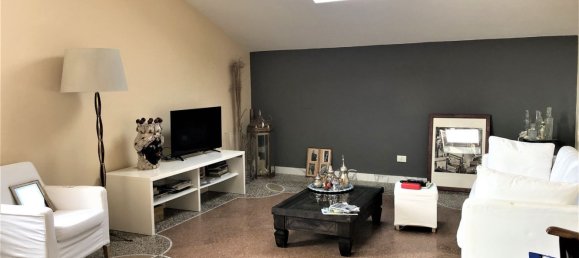 5غرفة شقة في Carrara, Italy رقم 163759 3