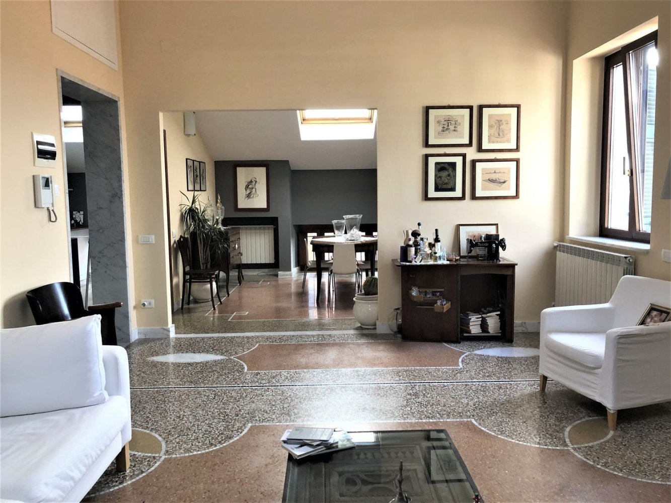 5غرفة شقة في Carrara, Italy رقم 163759