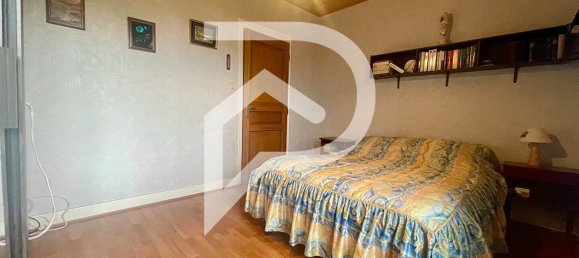 3 bedrooms House in Rehon, France No. 153485 9