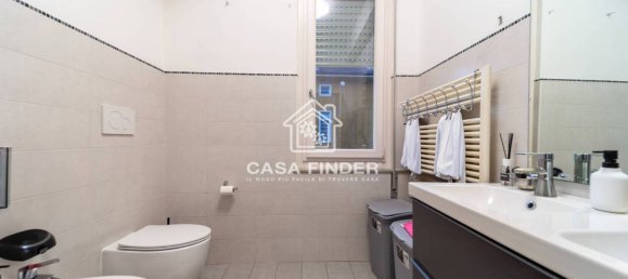 3 bedrooms Apartment in Parma, Italy No. 265856 15