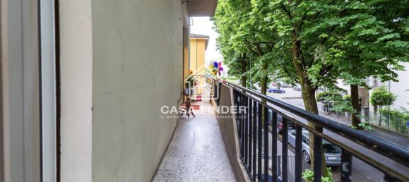 3 bedrooms Apartment in Parma, Italy No. 265856 17