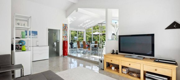 2 bedrooms Penthouse in Wandsbek, Germany No. 366839 3