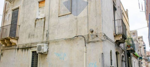 6-Zimmer Haus in Paternò, Italy, Nr. 138459 14