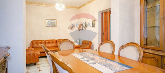 6-Zimmer Haus in Paternò, Italy, Nr. 138459 8