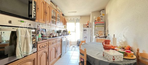 2 bedrooms Apartment in Saint-Louis, France No. 90695 3